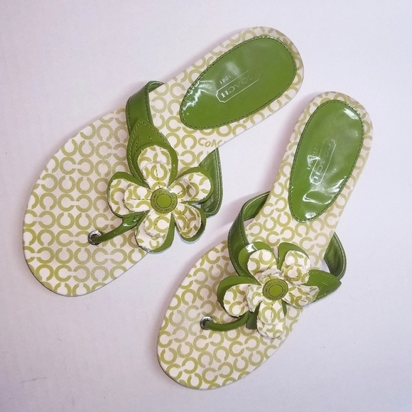 Coach‎ | Pattey Signature Thong Sandals, size 8B Green - Picture 1 of 12